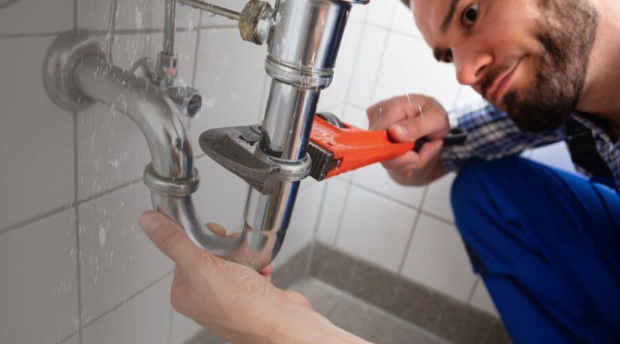 Professional same day plumber services in Sweetser, IN